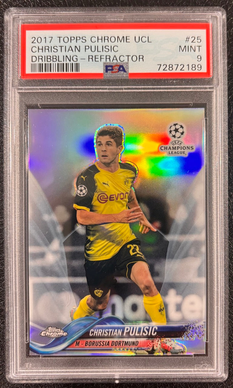 2017 Topps Chrome UCL Christian Pulisic Dribbling Refractor #25 PSA 9