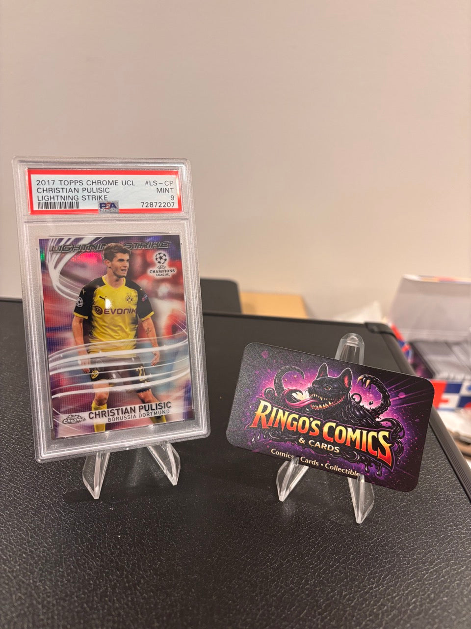 2017 Topps Chrome UCL Christian Pulisic Lightning Strike #LS-CP PSA 9